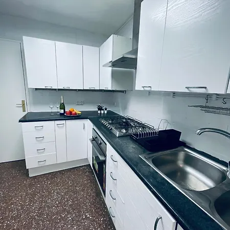Nocleg ze śniadaniem Sardenya 5 Barcelona